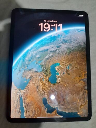 apple planset: Ipad 11 pro 2024 de alınıb təzə kimidir
