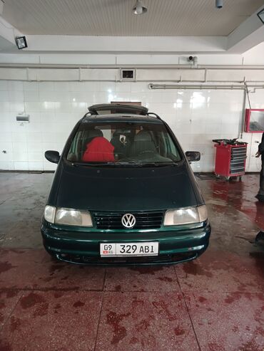 Volkswagen: Volkswagen Sharan: 1996 г., 1.8 л, Механика, Бензин, Минивэн