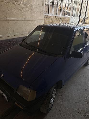 унаа тетиктери: Daewoo Tico: 1996 г., 0.8 л, Кол менен иштөөчү, Бензин — 4