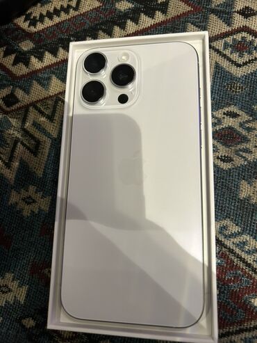 прокат плейстейшен 4: IPhone 16 Pro Max, 256 GB, Gümüşü, Face ID
