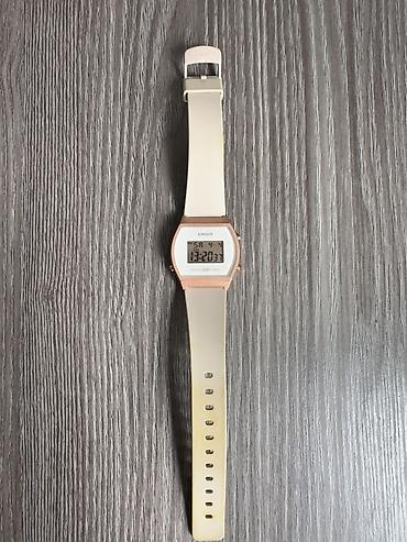 Наручные часы: Casio rəqəmsal qol saatı - Model: Casio LA-20WH (arxa qapaqda — 1