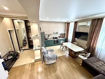 studio apartment: Студия, 80 м², 6 мкр 3 этаж, Дизайнерский ремонт — 8