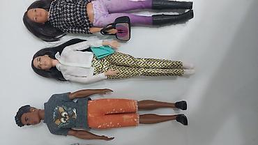 kuklalar evi: Oyuncaq manken dəsti – 8 ədəd Tərkib: Barbie ve ken orijinal hamisi — 4