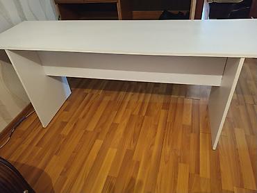 Ağ rəngli uzun iş masası - Material: laminat/LDSP lövhə - Minimalist