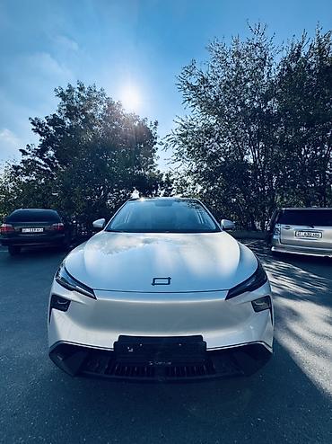 FAW: FAW Besturn: 2025 г., Автомат, Электромобиль, Кроссовер — 4