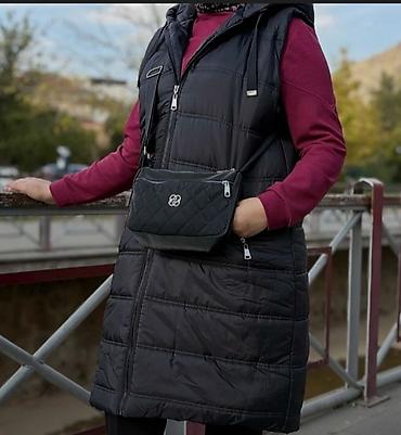Yenidi etiketli. Trendyoldan alınıb. razmer böyük olduğu üçün satılır