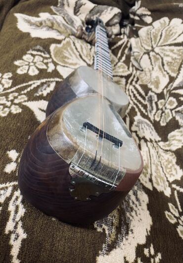 Tar: Tar – Azərbaycan milli simli musiqi aləti - Muğam ifası, ansambl və -da lalafo.az — 8 Tar: Tar – Azərbaycan milli simli musiqi aləti - Muğam ifası, ansambl və — 8