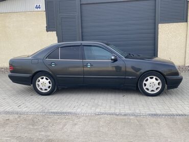 Mercedes-Benz: Mercedes-Benz E-Class: 2000 г., 3.2 л, Типтроник, Бензин, Седан — 6