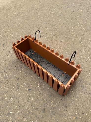 Bitkilər üçün dibçəklər: Dibçək gül qabı asılan, yumru və düzbucaqlı Dibcek qabi asilan — 4