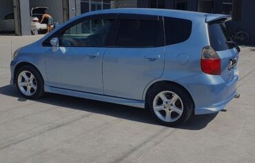 Honda: Honda Fit: 2003 г., 1.3 л, Вариатор, Бензин, Хэтчбэк