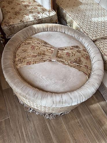 qoşa divan: İşlənmiş, Klassik divan, Divan, Pufik, 2 kreslo, Bazasız, Açılmayan — 2