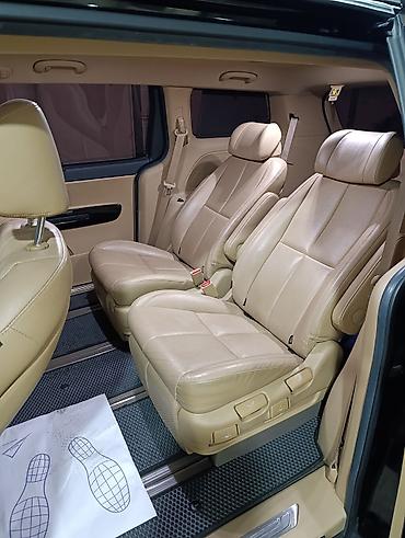 сиденья на минивен: Kia Carnival: 2019 г., 2.2 л, Автомат, Минивэн — 6