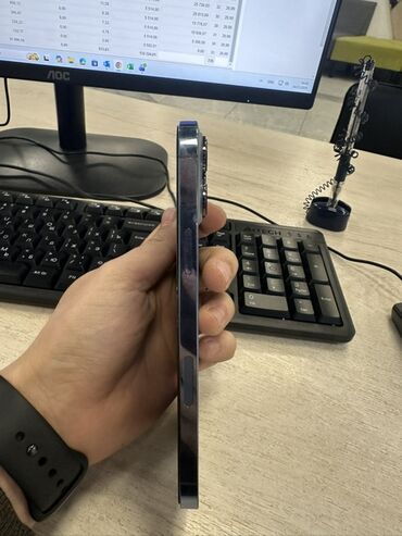 Apple iPhone: IPhone 13 Pro Max, Б/у, 256 ГБ, Голубой, Коробка, 78 % — 8