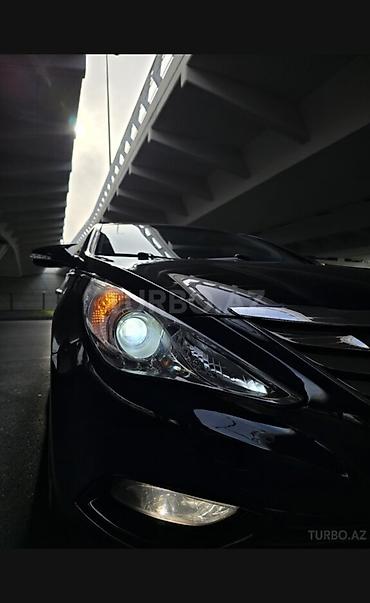 qaz 53 senedi: Hyundai Sonata: 2 l | 2012 il Sedan — 2