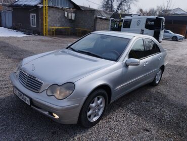 паджеро 2: Mercedes-Benz C-Class: 2002 г., 2 л, Механика, Бензин, Седан