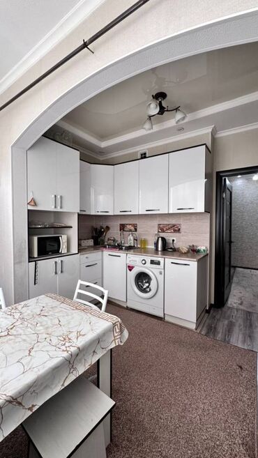 квартиры улан 2: 2 комнаты, 57 м², 106 серия улучшенная, 1 этаж, Евроремонт