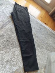 Digər üst geyimləri: Hamsı çox az geyilib S.M razmere geder hamsını bir yerde 20m verirem — 7