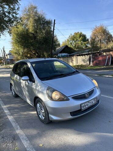 авенте 1: Honda Fit: 2002 г., 1.3 л, Вариатор, Бензин, Хэтчбэк