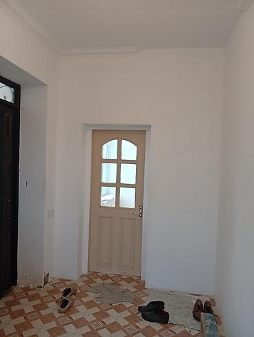 Həyət evləri və villaların satışı: Satış üçün həyət evi Quba 5 sot - Tikinti materialı: daş divarlar — 15