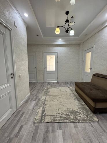 2 комнатные квартиры в бишкеке продажа: 2 бөлмө, 74 кв. м, Элитка, 2 кабат, Евроремонт