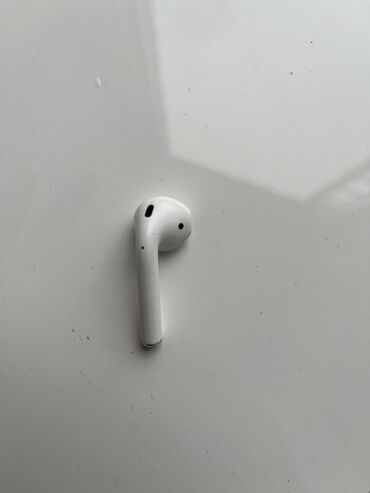 airpods правый наушник: Аирподс 2 (1го поколения). Один, правый. Оригинал, рабочий. 1000сом