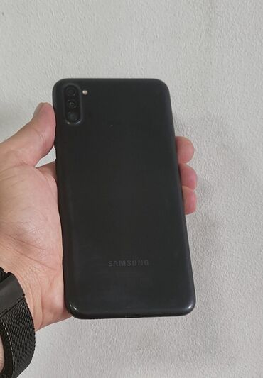Qulaqlıqlar: Samsung Galaxy A11, 32 GB, rəng - Qara, Barmaq izi, İki sim kartlı, Face ID