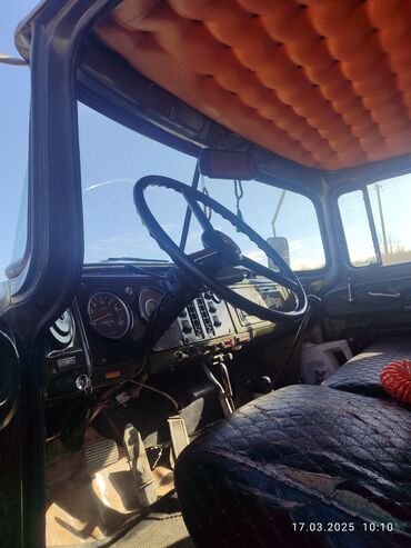 ЗИЛ: ЗИЛ : | 1980 г — 15