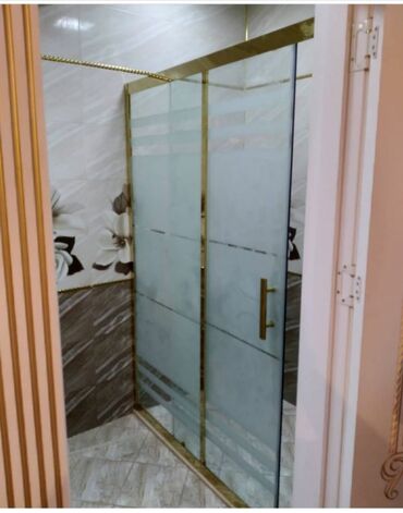 Duş kabinaları, arakəsmələr: Yeni Arakəsmə, Pulsuz çatdırılma — 28