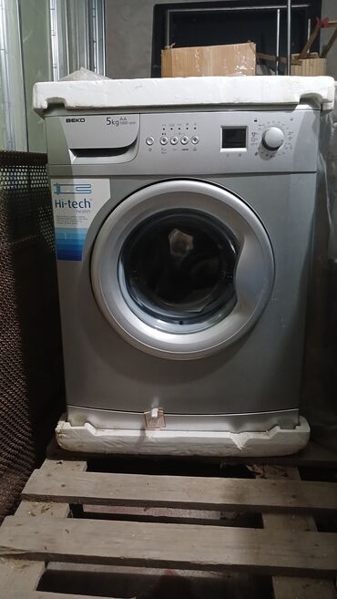 paltaryuyan baraban: Paltaryuyan maşın Beko, 5 kq, Avtomat, Qurutmasız, Kredit yoxdur