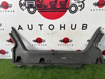 Другие автозапчасти: Декоративная накладка на багажник Mercedes-Benz C-CLASS W202 2 1997 at lalafo.kg Другие автозапчасти: Декоративная накладка на багажник Mercedes-Benz C-CLASS W202 2 1997