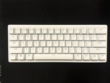механическая клава: Клавиатура, Razer, Механическая, Проводное подключение, Размер: 60%