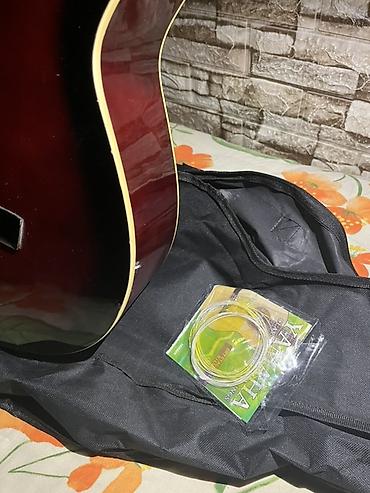 gitara qiymətləri: 200 manata alinib demek olar ki yenidir. Yeni simler ve çantası — 7