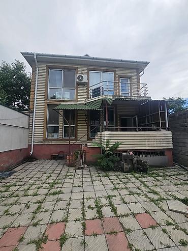 Продажа коттеджей и домов: .Продается дом в Центре города. район Восток -5 Торокула Айтматова// — 1