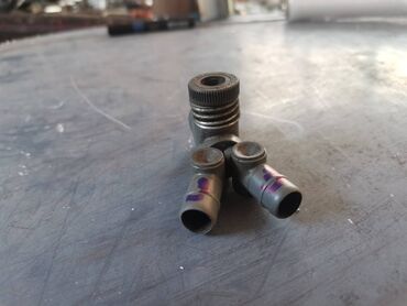 Auto delovi: Racva plina plasticna br.3. Polovno, očuvano. Skinuto sa rastavljenog — 6