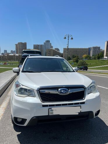 Subaru Forester: 2.5 л | 2013 г. 186579 км Кроссовер