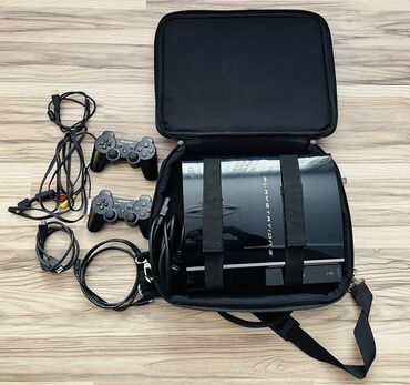 PS3 (Sony PlayStation 3): Playstation 3 üst və tezniki vəziyəti əladır, işıəkdir, heç bir — 8