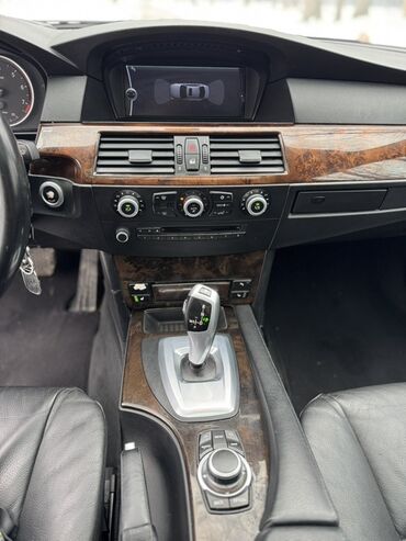 BMW: BMW 5 series: 2010 г., 3 л, Робот, Бензин, Седан — 9