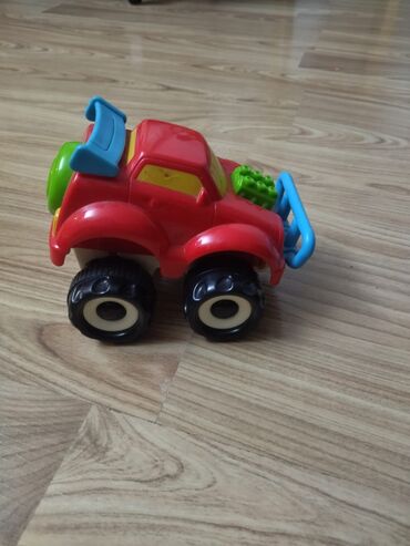 lego technic konstruktorları: Uşaq oyuncağı – rəngarəng plastik off-road maşını - Korpus: qırmızı