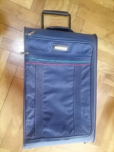 torba i kacketi: . AKCIJA. Kofer putni na točkiće manji platneni oko 55 /35 /20