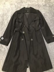 женские кожаные плащи: Plash-s-m olchu-30 azn. 1 defe geyinilib