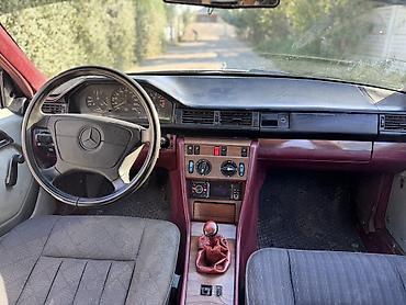x class: Mercedes-Benz W124: 1989 г., 2.3 л, Механика, Бензин, Седан — 6