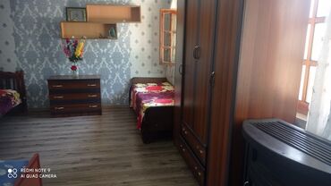 Uzunmüddətli kirayə evlər: Tələbə qızlar üçün həyət evi – tam mebellı, ayrı mətbəx və sanitar -da lalafo.az — 3 Uzunmüddətli kirayə evlər: Tələbə qızlar üçün həyət evi – tam mebellı, ayrı mətbəx və sanitar — 3