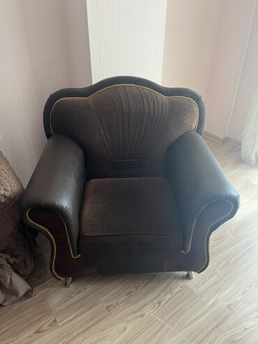 Çarpayılar: Klassik divan, Divan