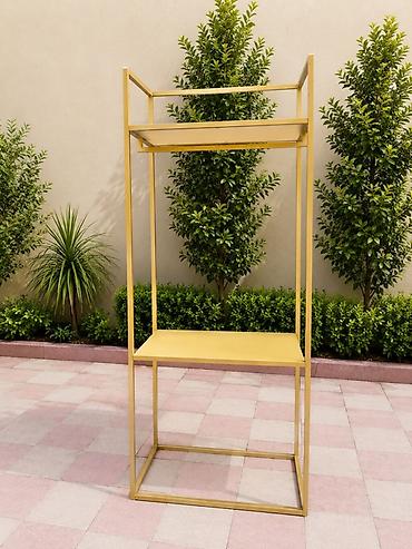 Оборудование для магазинов: Mağaza vitrin stendləri – qızılı metal karkas - Material: toz boya — 3