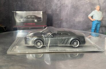 Avtomobil modelləri: 2004 il, 1:43, Dəmir, Ödənişli çatdırılma — 2