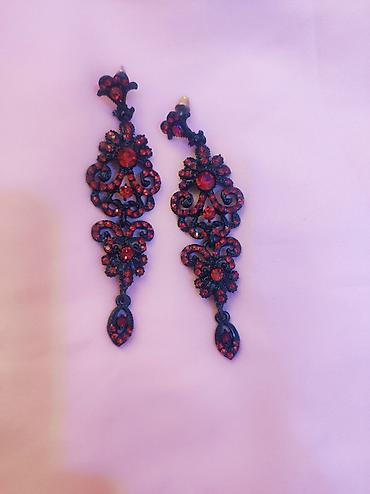 змейка: Набор бижутерии (несколько позиций): 1) Серьги FABERLIC: - Модель 1 — 7