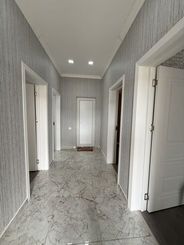 xacmaz masin bazari: 3 otaqlı, 100 kv. m, Kredit yoxdur, Yeni təmirli