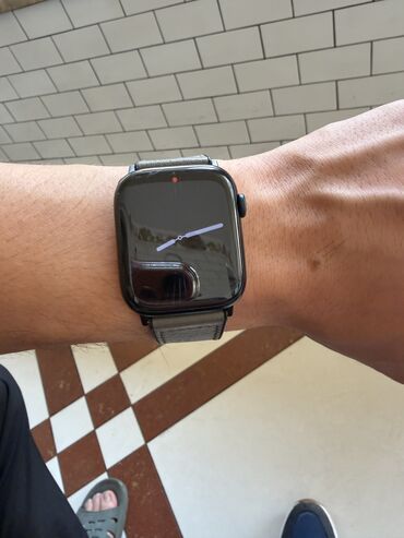 купить микроволновку бу: Продаю часы Apple Watch 8. 44 mm. Есть царапина в левом углу