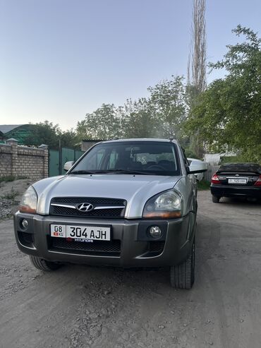 hyundai kia: Hyundai Tucson: 2009 г., 2 л, Автомат, Дизель, Внедорожник