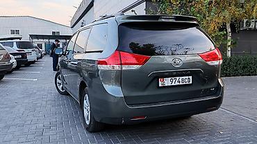tayota sienna: Toyota Sienna: 2010 г., 3.5 л, Автомат, Бензин, Минивэн — 8